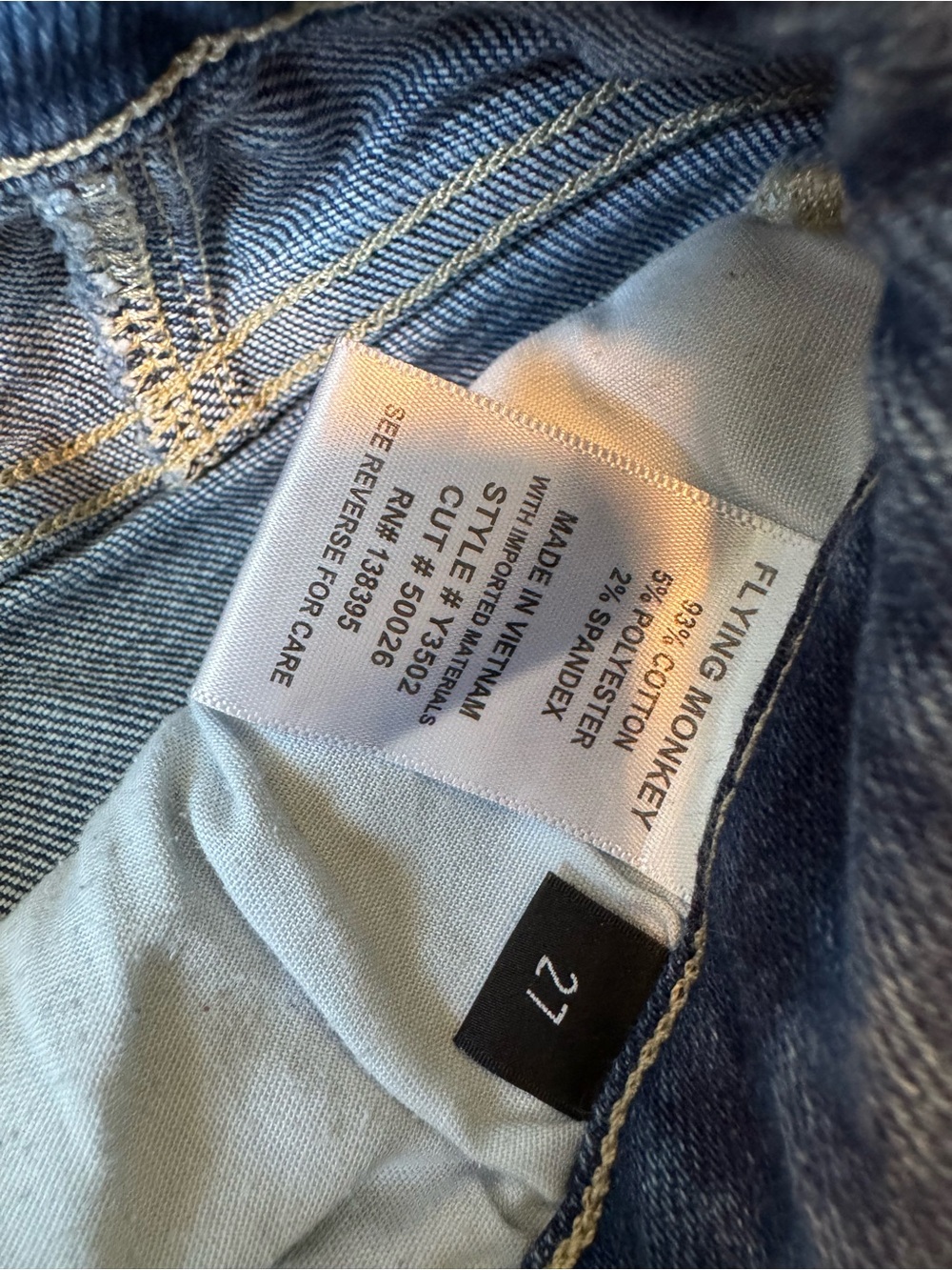Flying Monkey Super High Rise Detailed Raw Hem Flare Jeans size 27 Style Y3502 - Picture 7 of 9